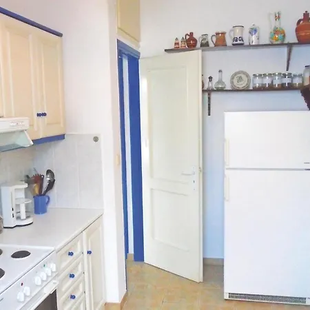 דירה Beautiful In With Kitchen